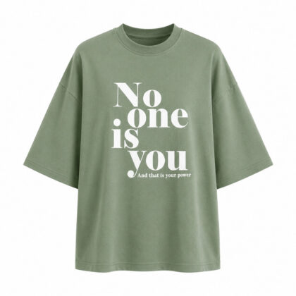 تیشرت آستین سه ربع زنانه مدل باکسی No one is vou